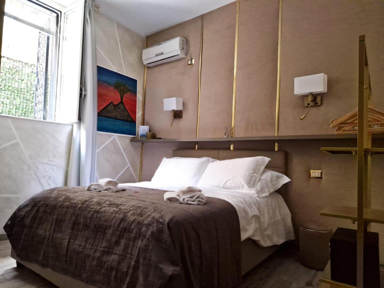 La Dimora Nei Presepi In San Gregorio Apartment เนเปิลส์ ภายนอก รูปภาพ