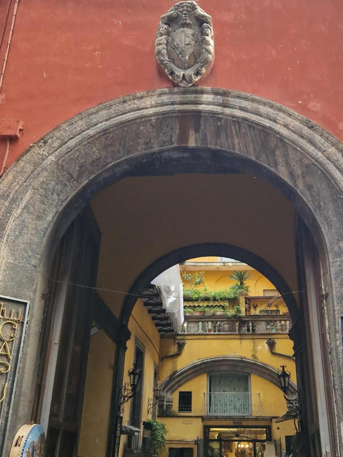 La Dimora Nei Presepi In San Gregorio Apartment เนเปิลส์ ภายนอก รูปภาพ