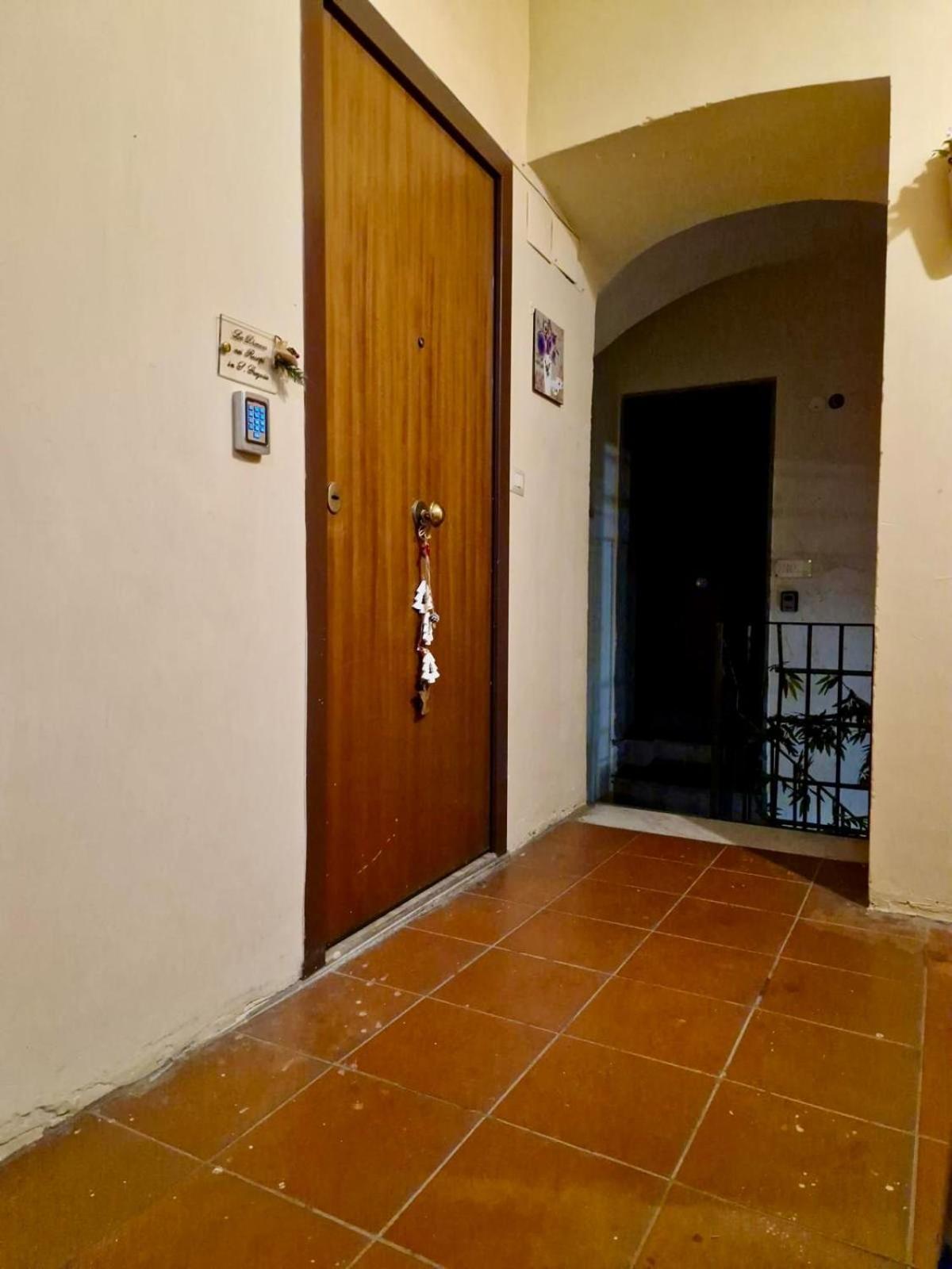 La Dimora Nei Presepi In San Gregorio Apartment เนเปิลส์ ภายนอก รูปภาพ